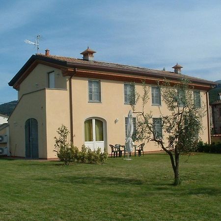 Appartamenti Vacanze Il Nottolini Капанари Екстериор снимка