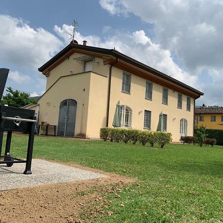 Appartamenti Vacanze Il Nottolini Капанари Екстериор снимка