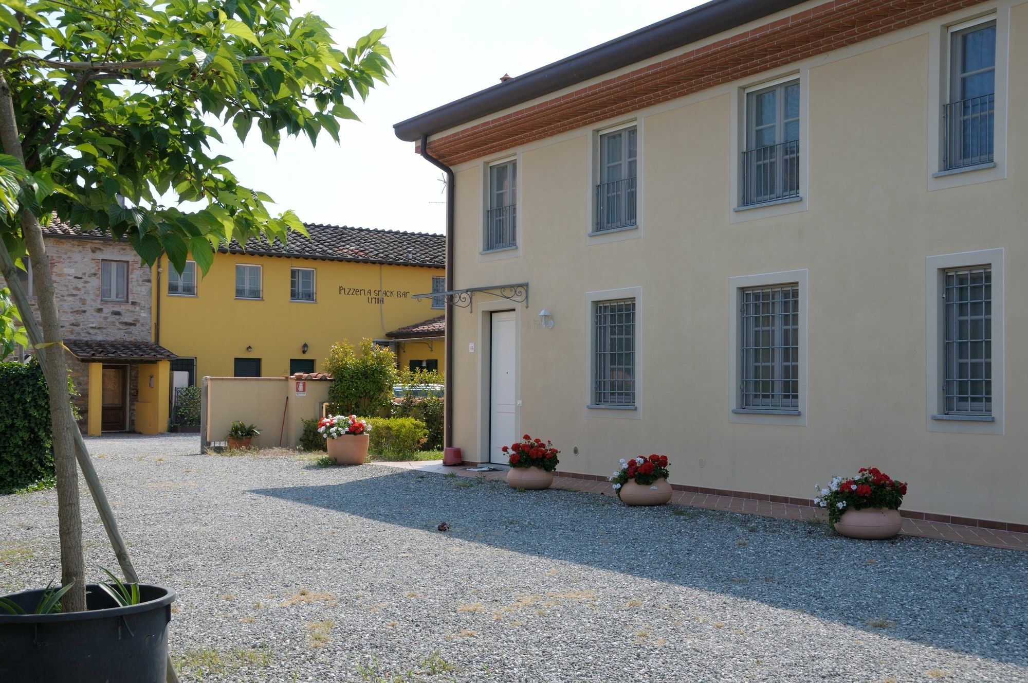 Appartamenti Vacanze Il Nottolini Капанари Екстериор снимка